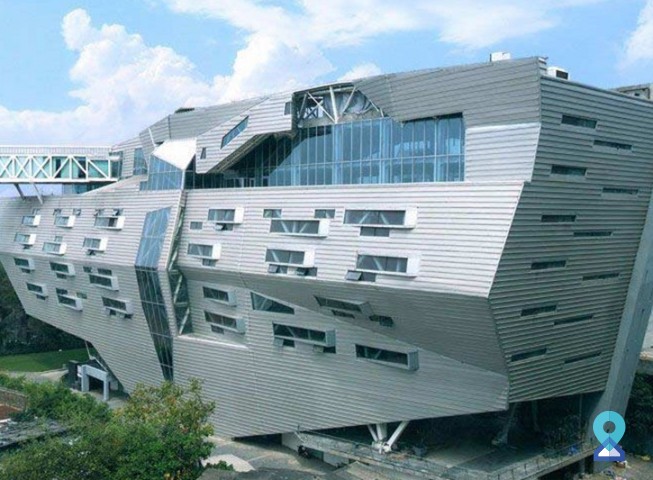 Business Centre in Santacruz East, Mumbai