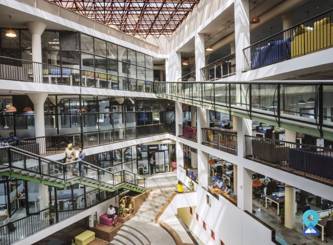 Business Centre Sector 1, Noida