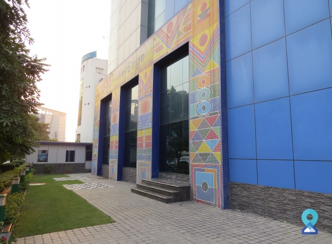 Business Centre in Noida