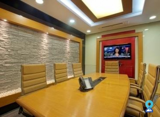 Serviced Office in Senapati Bapat Marg, Lower Parel, Mumbai