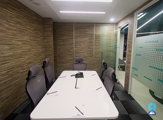 Conference room in Kadubeesanahalli Village, Bengaluru