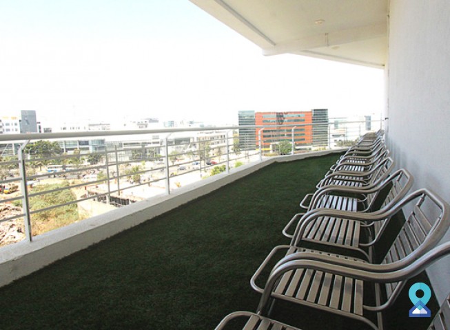 Business Centre in Kadubeesanahalli Village, Bengaluru